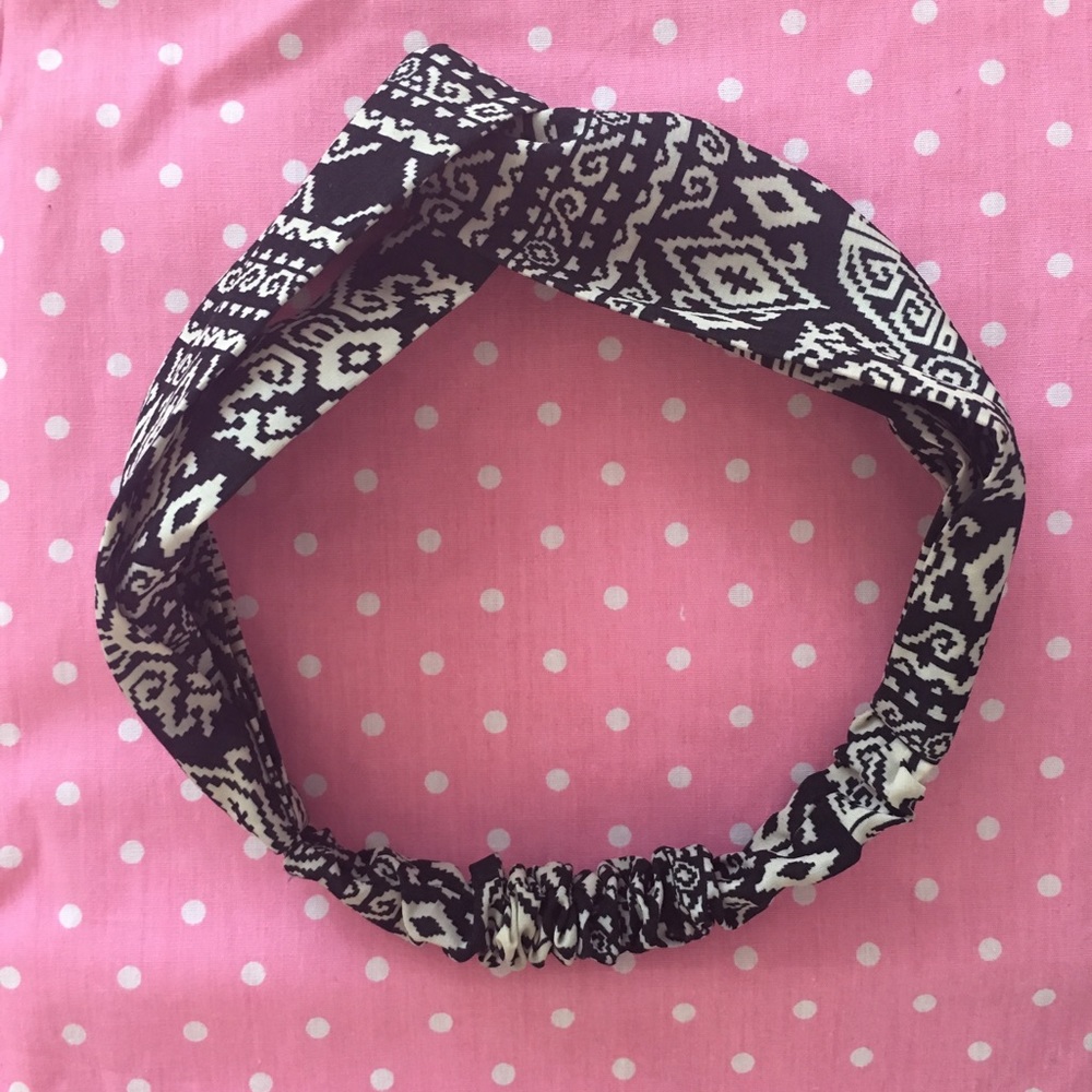 Black and White Tribal Print Headband